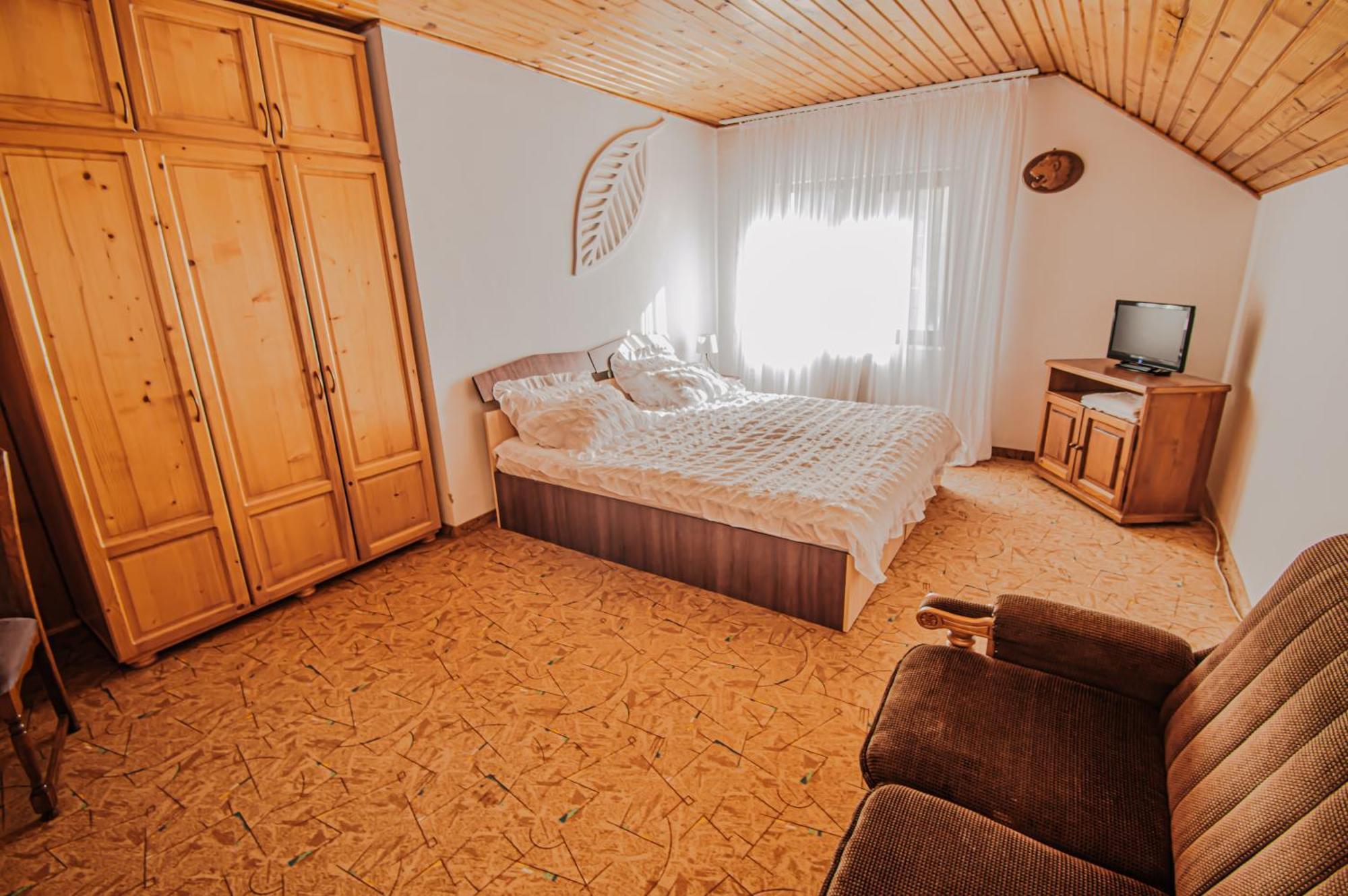 Pensiune Forest Park Baia Mare Exterior photo